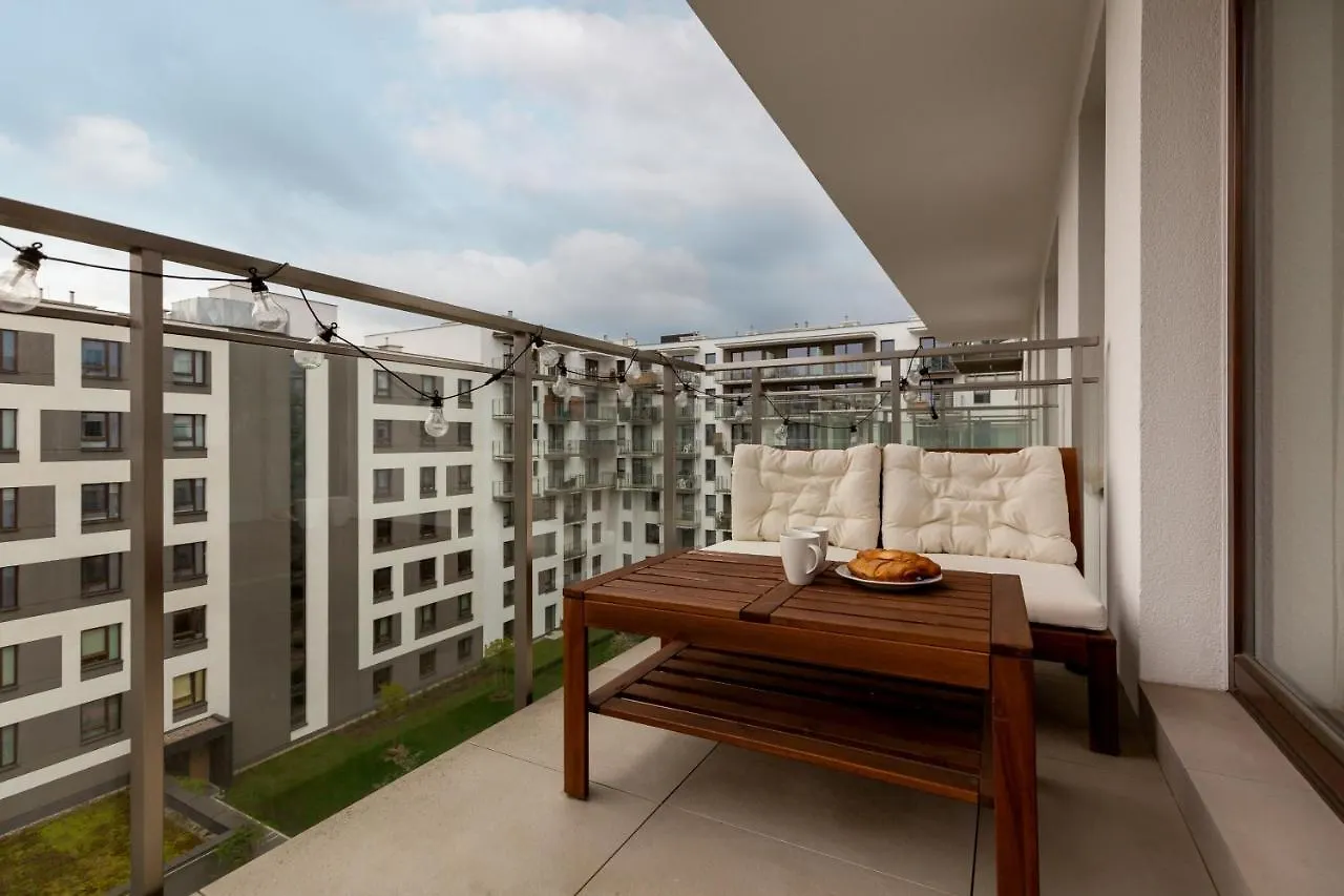 Forum Wola Jana Kazimierza Apartment by Renters Warszawa