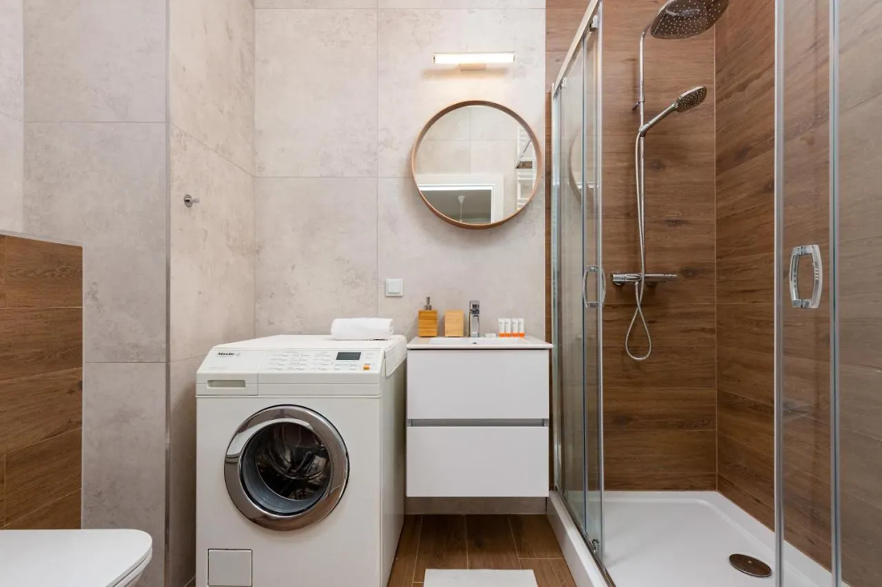 Forum Wola Jana Kazimierza Apartment By Noclegi Renters Warsaw