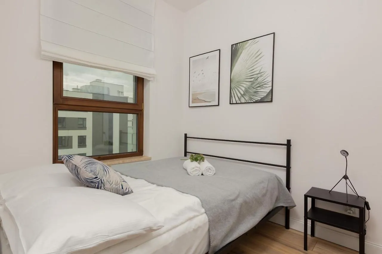 Forum Wola Jana Kazimierza Apartment by Renters Warszawa